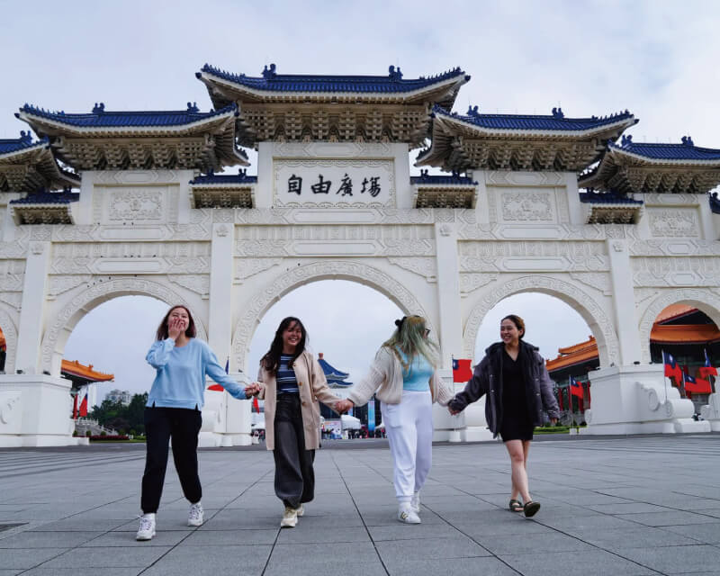 賓馳包車旅遊的客戶回饋圖片